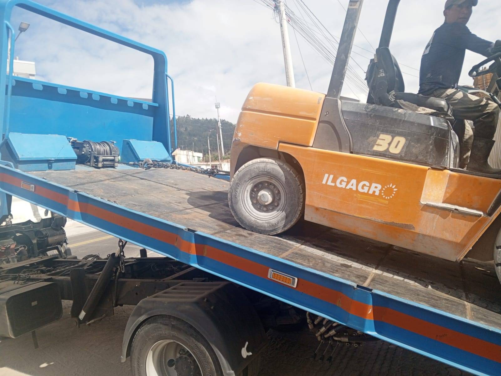 B62F6B7C-A4A6-480B-ACA8-0DF50C578DDE